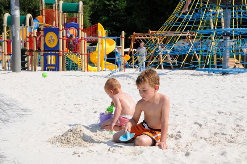 Vakantiepark Wilhelm Tell Superieur Chalet Opglabbeek Luaran gambar